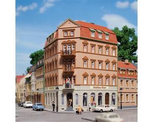 Auhagen 13334 - Eckhaus Markt 1
