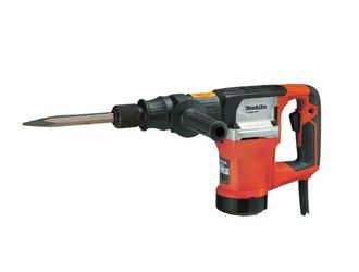 Makita M8600
