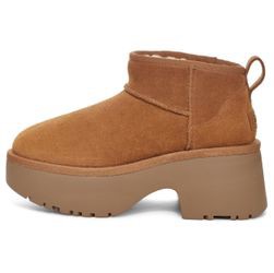 UGG Classic Ultra Mini New Heights Boot Damen