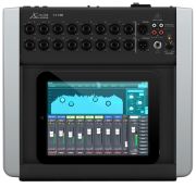 Behringer X18