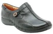 Clarks Un Loop