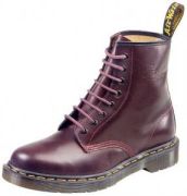 Dr. Martens 8 Eye Boot