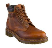 Dr. Martens Saxon 939