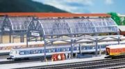 Faller Bahnhofshalle (222128)