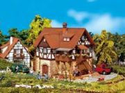 Faller Fachwerkhaus 130266