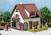 Faller Haus mit Dachgaupe (130200)