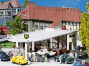 Faller H0 BP-Tankstelle 130347