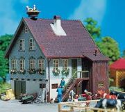 Faller H0 Haus mit Storchennest 130280
