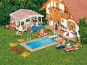 Faller Swimming-Pool mit Gartenhaus 180542