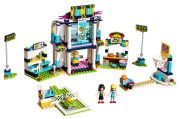 LEGO Friends Stephanies Sportstadion (41338) LEGO Friends Stephanies Sportstadion (41338)