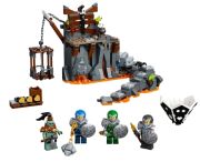 LEGO Ninjago Reise zu den Totenkopfverliesen (71717)