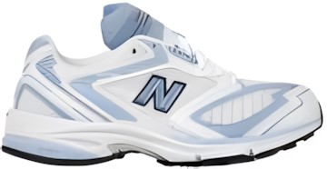 New Balance 767
