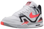 NIKE Air Tech Challenge II