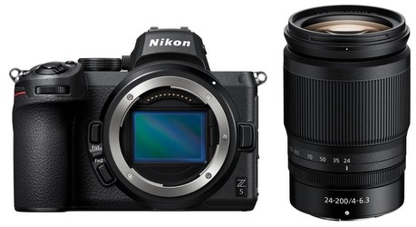Nikon Z 5 + 24-200 mm