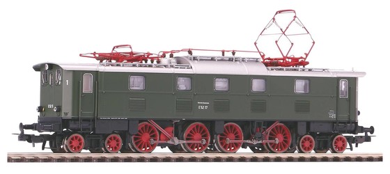 Piko E-Lok E 52 Wechselstromversion 51825 Piko E-Lok E 52 Wechselstromversion 51825