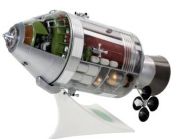 Revell Apollo Raumschiff & Interieur Revell Apollo Raumschiff & Interieur