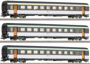 Roco 3-teiliges Reisezugwagen-Set der RENFE 64044 Roco 3-teiliges Reisezugwagen-Set der RENFE 64044
