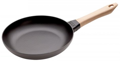 Staub Bratpfanne mit Holzgriff 24 cm