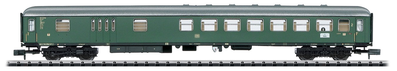 Trix Schnellzugwagen BD4üm-61 (18404) Trix Schnellzugwagen BD4üm-61 (18404)