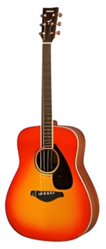 Yamaha FG820